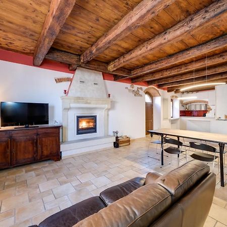 Ca' Gremal - Casa Vacanze Tra Le Colline Del Garda - Calmasino Di Bardolino Luaran gambar