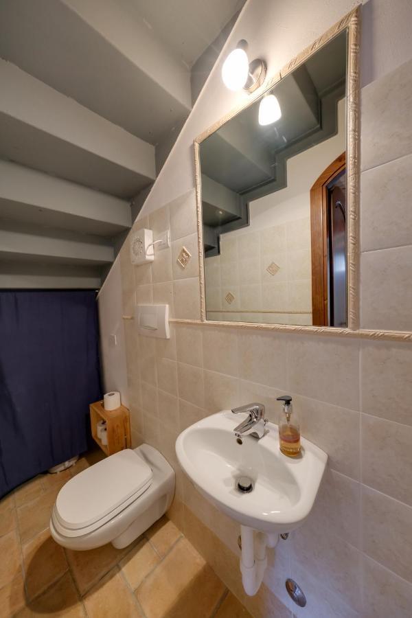 Ca' Gremal - Casa Vacanze Tra Le Colline Del Garda - Calmasino Di Bardolino Luaran gambar