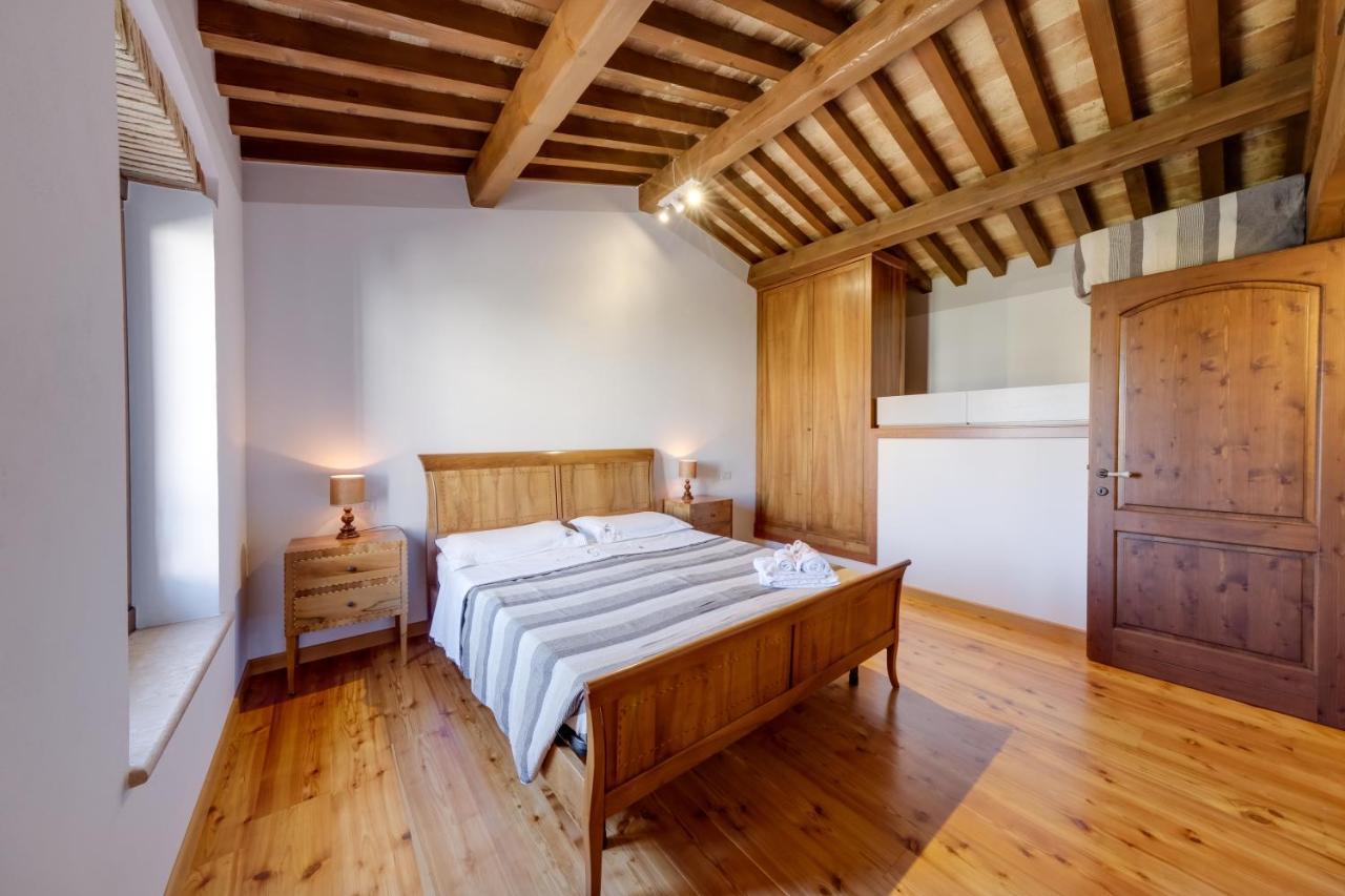 Ca' Gremal - Casa Vacanze Tra Le Colline Del Garda - Calmasino Di Bardolino Luaran gambar