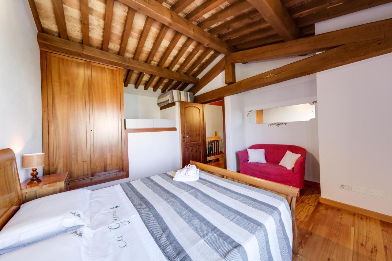 Ca' Gremal - Casa Vacanze Tra Le Colline Del Garda - Calmasino Di Bardolino Luaran gambar